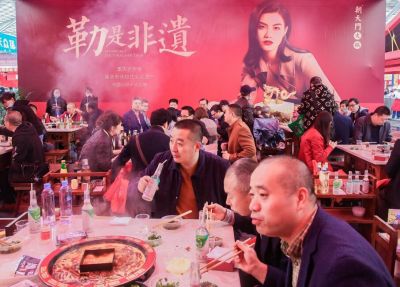 年輕化的火鍋店，可以裝成哪種風(fēng)格？