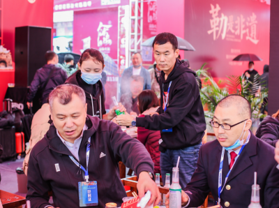 連鎖火鍋店如何在試營業(yè)期間積累客人？