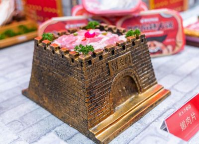 火鍋加盟店如何安排好排隊的顧客？