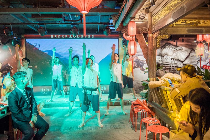 朝天門(mén)火鍋《英雄聯(lián)盟》全明星賽觀(guān)影會(huì)精彩落幕