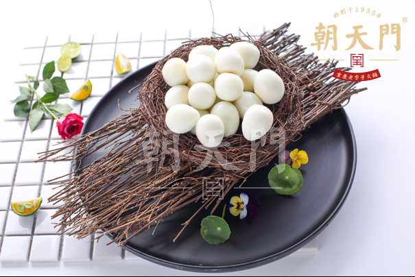 朝天門火鍋：歷經(jīng)百年，瀕臨失傳的老火鍋，在這里得以保存