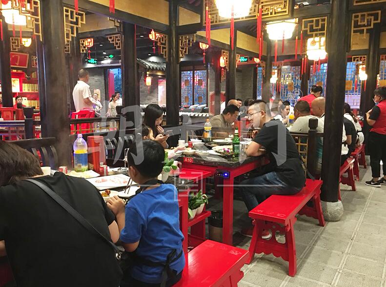 正宗老火鍋加盟店，運營團隊該怎么打造