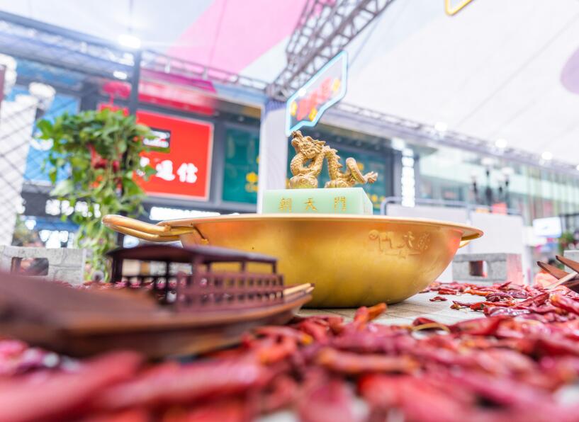 如何開(kāi)連鎖火鍋加盟店？這幾點(diǎn)忠告請(qǐng)收好！