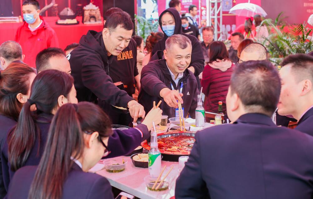 如何加盟重慶火鍋店？這些要點要記牢！