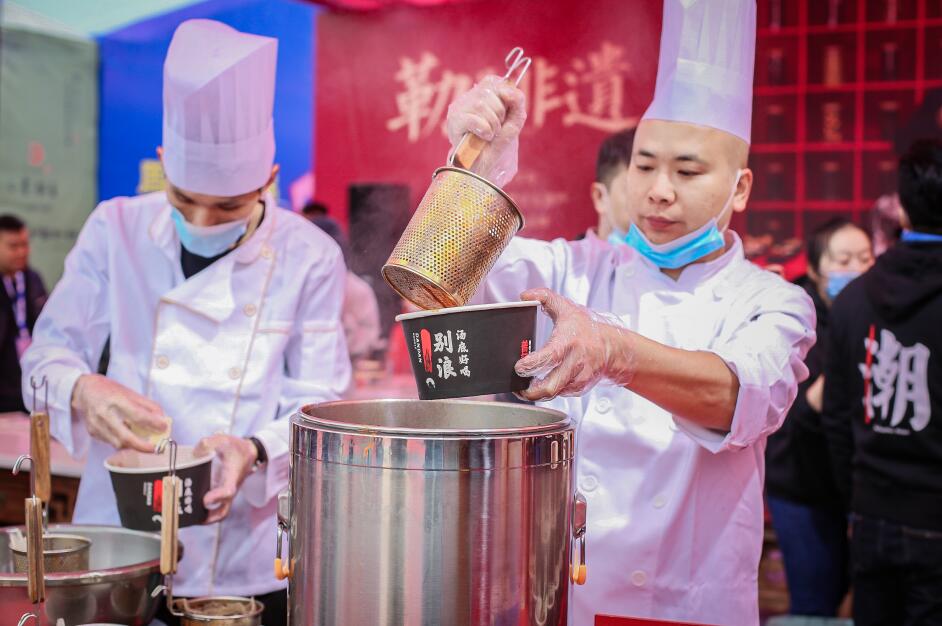 任丘開火鍋加盟店，請先做好這些調(diào)研工作！