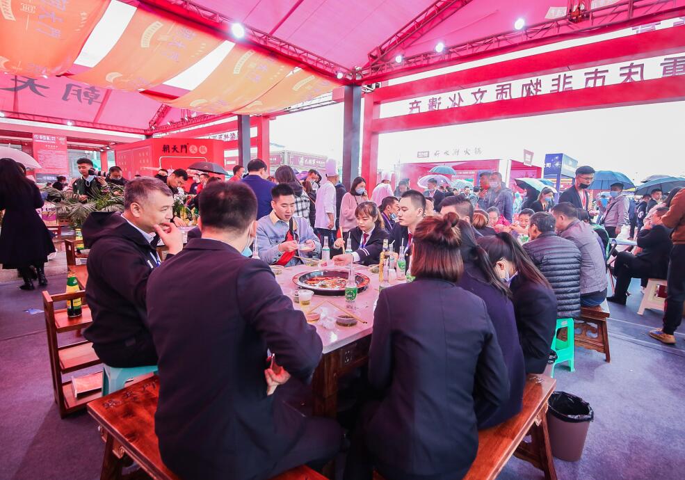 鳳城開(kāi)火鍋加盟店，如何培養(yǎng)營(yíng)銷(xiāo)意識(shí)？