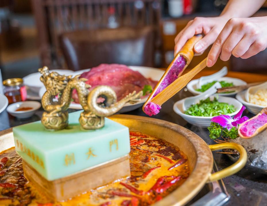 欽州開(kāi)火鍋加盟店，什么樣的品牌值得選擇？
