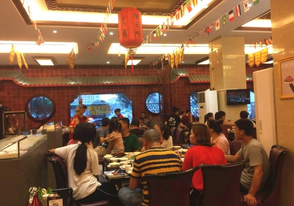 朝天門火鍋裝修如何？專業(yè)的營建部為你定制方案！