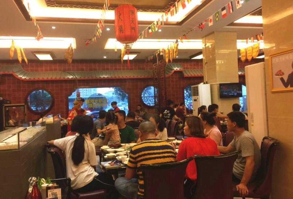 這里是網(wǎng)紅重慶，一座遍地都是火鍋的城市！