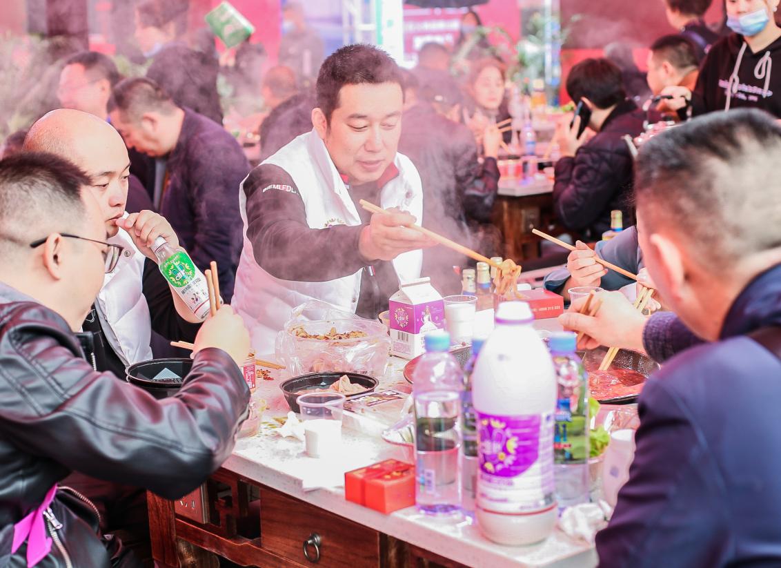 開火鍋店竟有這些問題，80％的人都忽視了！