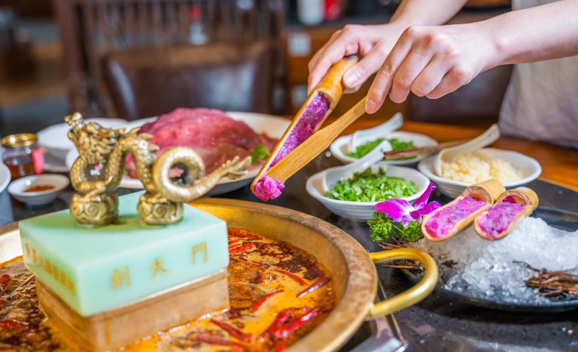 不同的餐飲店如何選擇經(jīng)營模式？