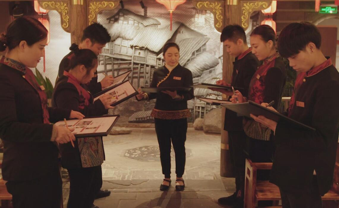 餐飲店服務(wù)人員，這些服務(wù)意識(shí)必須具備！