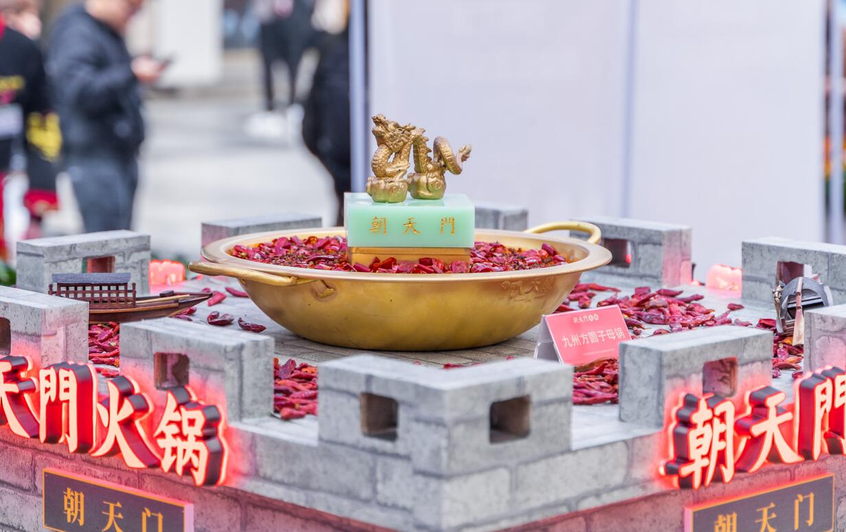 開餐飲店，做爆款單品好，還是多推出菜品好？