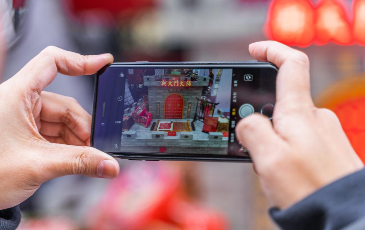 掃碼點(diǎn)餐，對(duì)火鍋店是利還是弊？