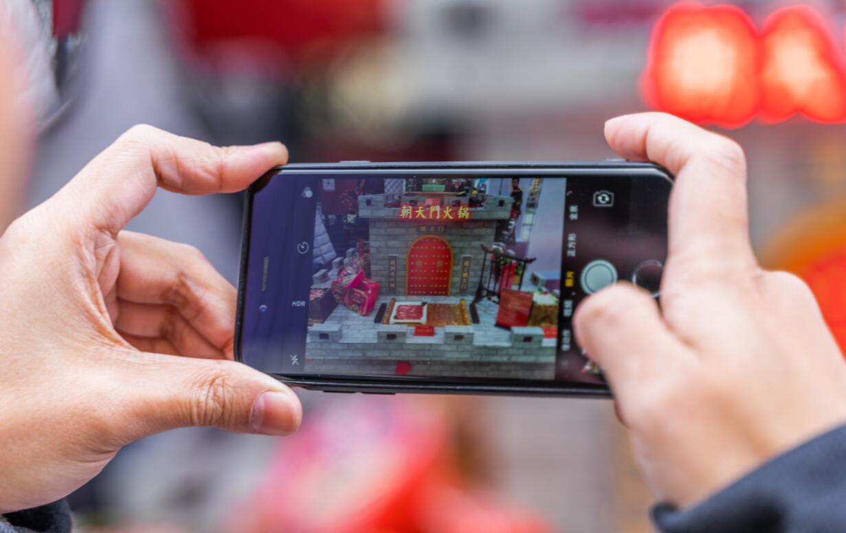 朋友圈要怎么發(fā)，火鍋店老板才能吸引客戶？