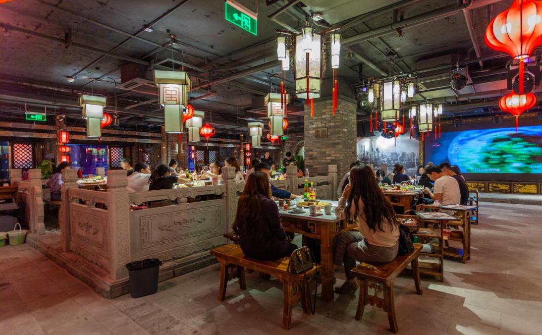 如何利用餐飲旺季提高火鍋店生意？