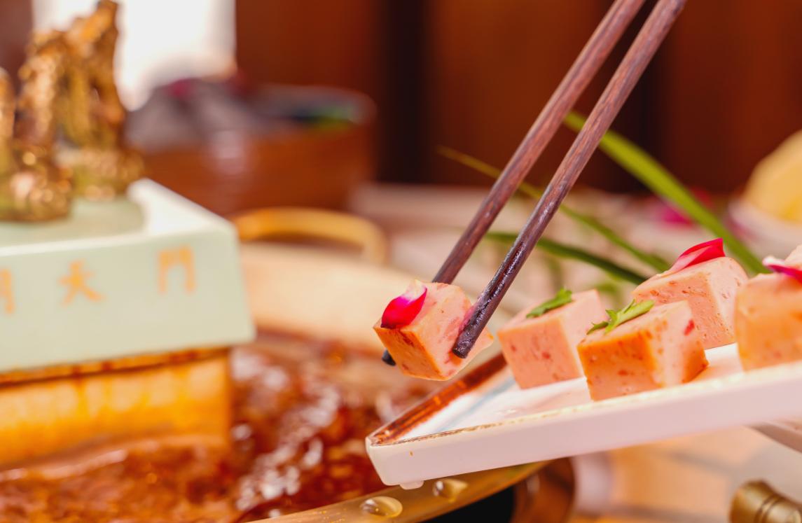 今天才懂！明星熱衷于開火鍋店，竟是因?yàn)檫@？