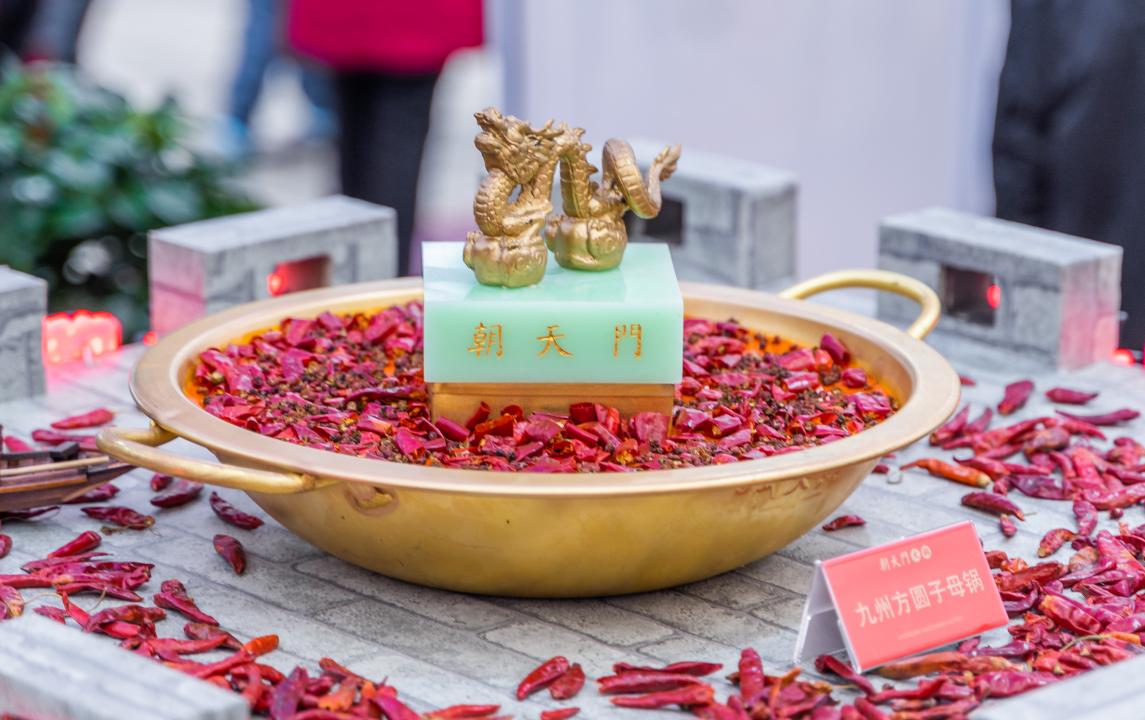 長(zhǎng)江索道旅游打卡攻略，體驗(yàn)飛躍長(zhǎng)江，品嘗重慶火鍋！