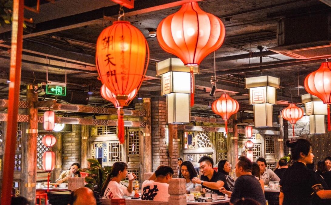 五類火鍋店裝修風格，時尚正在路上，經(jīng)典永不過時！