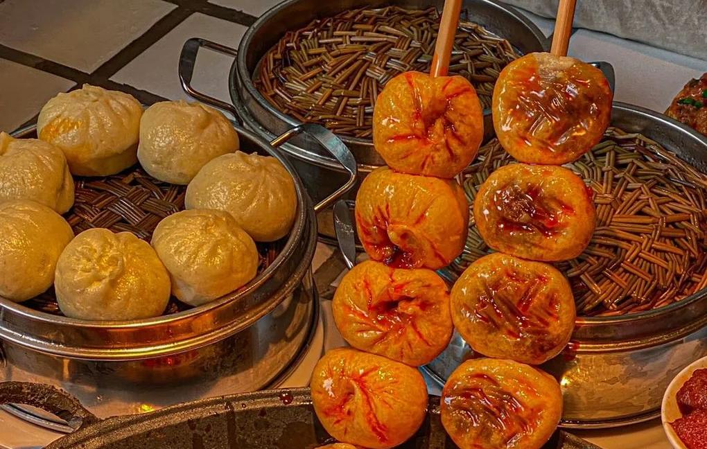 另類網(wǎng)紅吃法，火鍋包子的制作方法！