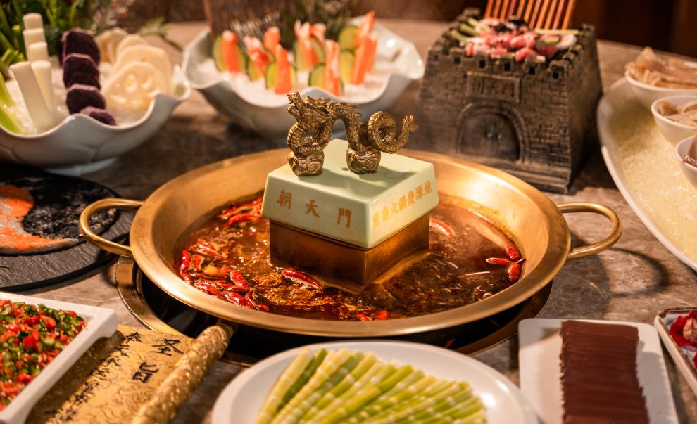 又到了吃春筍的季節(jié)，火鍋竹筍，美味養(yǎng)生！